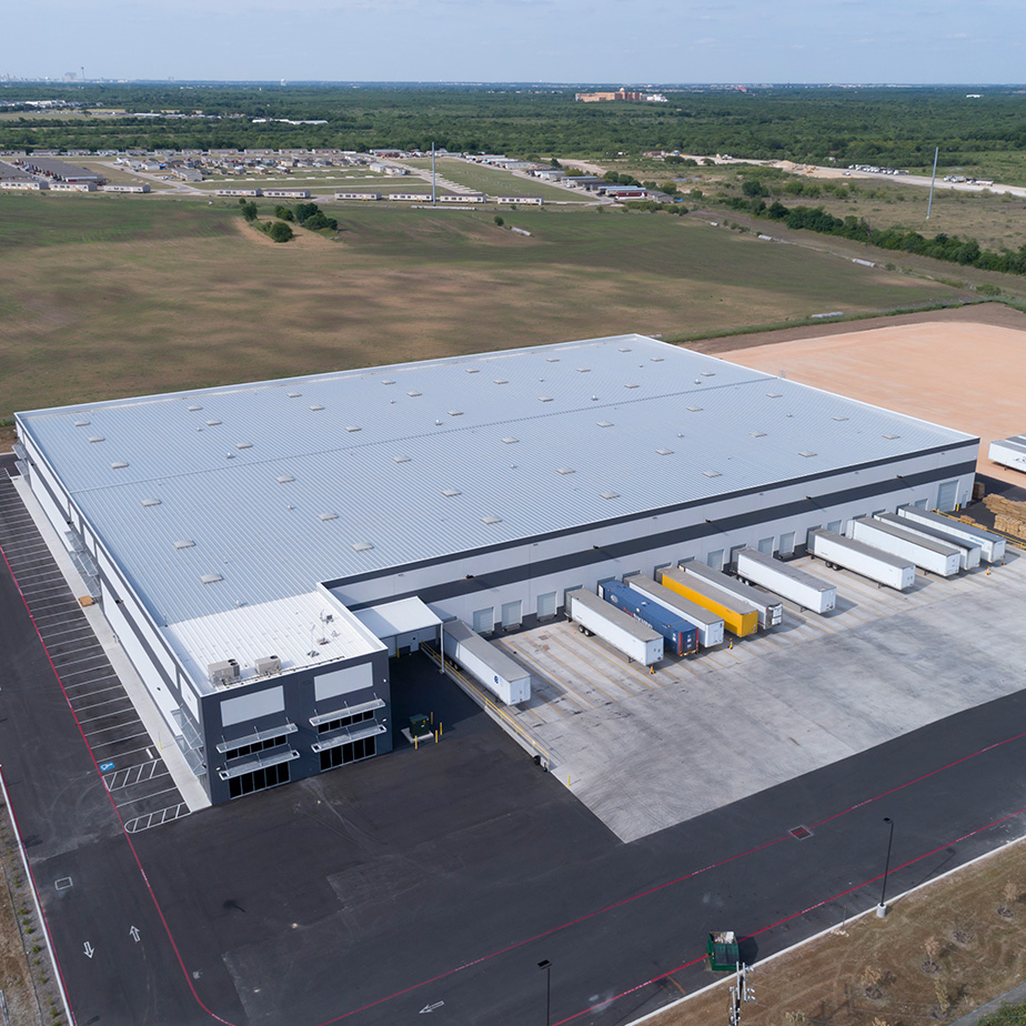 Featured Image Applewhite